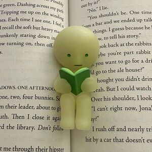 Meet your Posher, Mikhaela